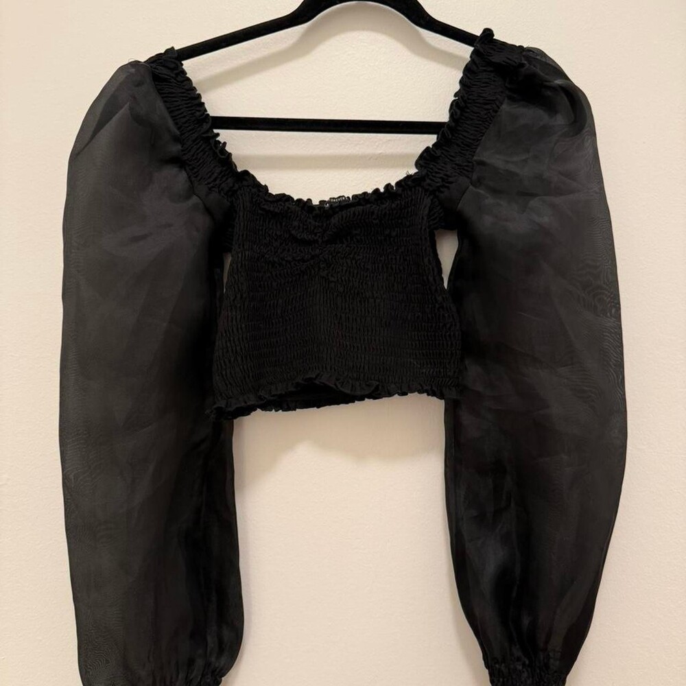 Forever 21 Women's Black Crop-top